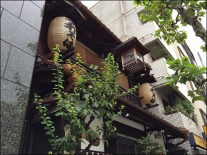 神田まつや 明治１７年創業 江戸の蕎麦の味を引き継ぐ老舗