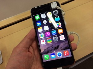 今更だけど、実機を見て触ってiPhone6 PlusでなくiPhone6を選んだ理由
