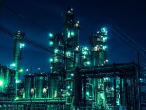 誰でも簡単に撮れる！工場夜景撮影のポイント ｜ これから始めるデジタル一眼