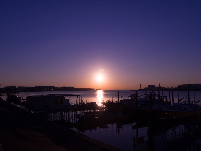 美しい朝の日の出や夕日の写真撮影に必須のアプリ 『Sun Seeker』