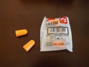 耳栓をして仕事をしてみたら集中力が上がる事がわかった話