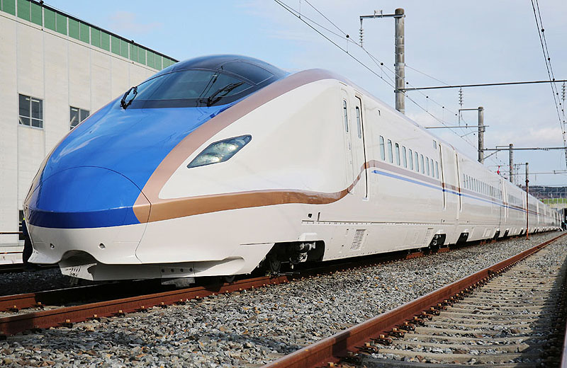 JR東日本が北陸新幹線の運賃・料金を申請。東京ー金沢間 1万4120円 飛行機との比較も。